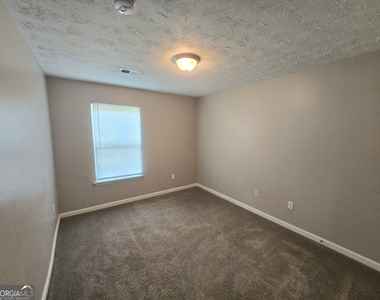 1147 Dunivin Drive - Photo Thumbnail 15