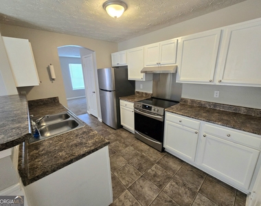 1147 Dunivin Drive - Photo Thumbnail 10