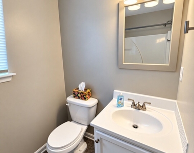 1147 Dunivin Drive - Photo Thumbnail 23