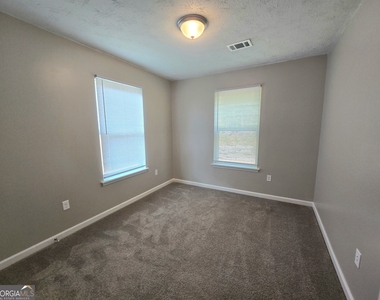 1147 Dunivin Drive - Photo Thumbnail 19