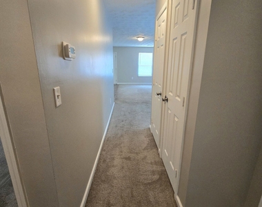 1147 Dunivin Drive - Photo Thumbnail 22