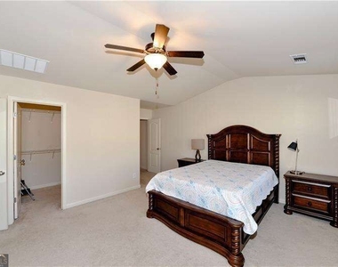 2349 Whiteoak Bend Se - Photo Thumbnail 13