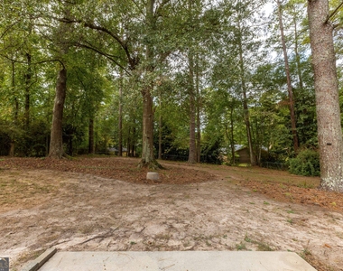 250 Forrest Avenue - Photo Thumbnail 32
