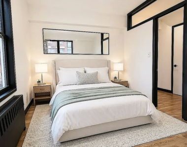  East 58th Street, Unit 4d - Photo Thumbnail 2