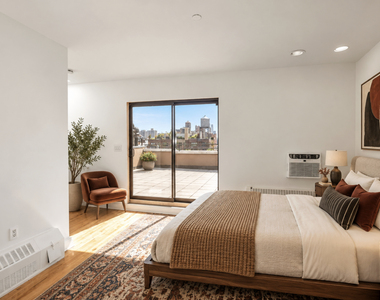  6th Avenue / West 11th - Photo Thumbnail 2