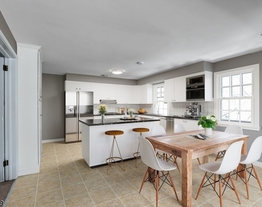 1 Union Ave - Photo Thumbnail 3