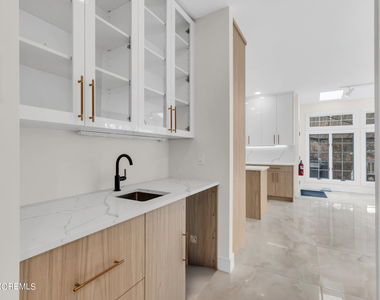 22 Meadow Lane - Photo Thumbnail 12