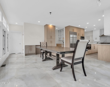 22 Meadow Lane - Photo Thumbnail 13