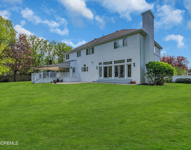 22 Meadow Lane - Photo Thumbnail 35