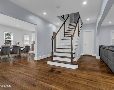 309 Cedar Avenue - Photo Thumbnail 2