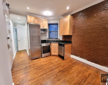 East 23rd Street - Photo Thumbnail 1