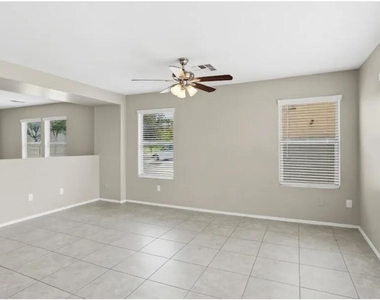 16451 W Paso Trail - Photo Thumbnail 3