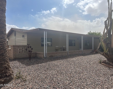 9002 E Citrus Lane S - Photo Thumbnail 2