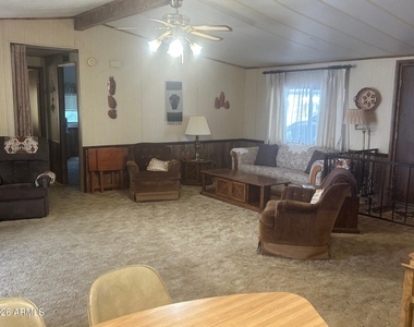 9002 E Citrus Lane S - Photo Thumbnail 11