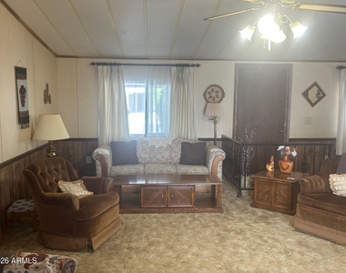 9002 E Citrus Lane S - Photo Thumbnail 15