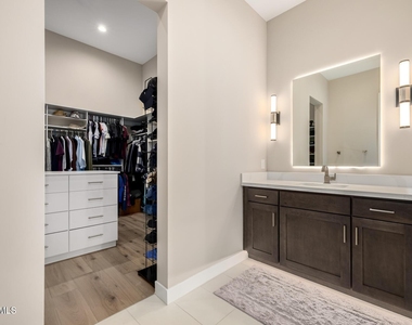 2131 E Nolan Place - Photo Thumbnail 21