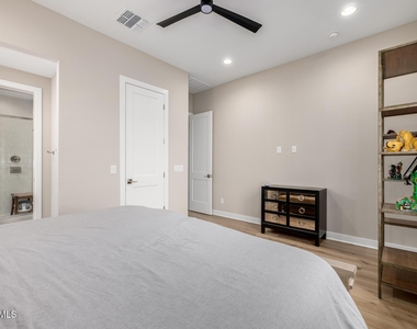 2131 E Nolan Place - Photo Thumbnail 24
