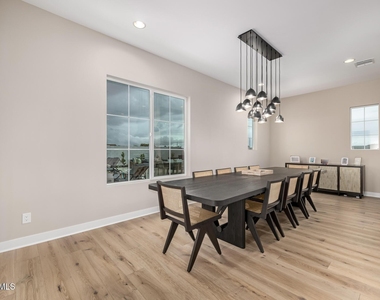 2131 E Nolan Place - Photo Thumbnail 5