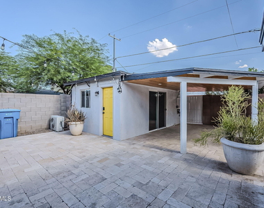 331 W Edgemont Avenue - Photo Thumbnail 41