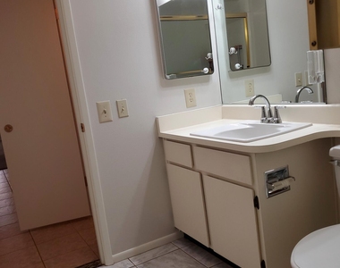 18019 N 132nd Avenue - Photo Thumbnail 36