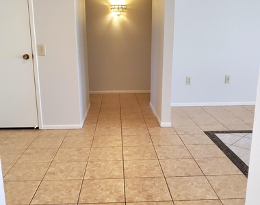 18019 N 132nd Avenue - Photo Thumbnail 18