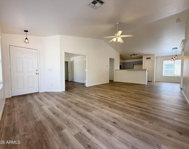 14330 N 129th Avenue - Photo Thumbnail 12