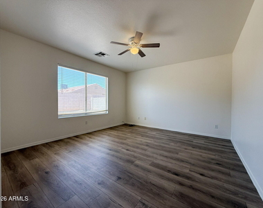 14330 N 129th Avenue - Photo Thumbnail 17