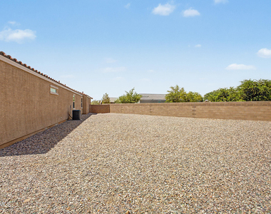 2564 E Alvaro Trail - Photo Thumbnail 28