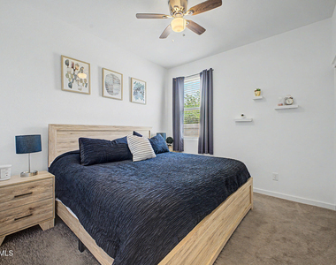2564 E Alvaro Trail - Photo Thumbnail 19