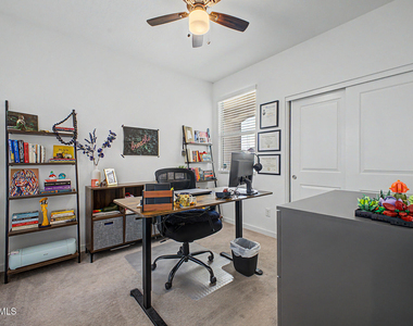 2564 E Alvaro Trail - Photo Thumbnail 17