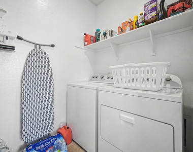 2564 E Alvaro Trail - Photo Thumbnail 22