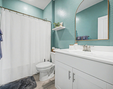 2564 E Alvaro Trail - Photo Thumbnail 21