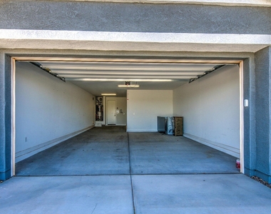 11341 E Ulysses Avenue - Photo Thumbnail 55