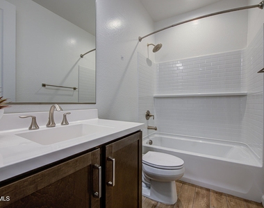 11341 E Ulysses Avenue - Photo Thumbnail 50