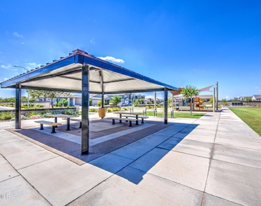 11341 E Ulysses Avenue - Photo Thumbnail 67