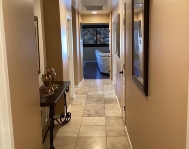 13612 W Windsor Boulevard - Photo Thumbnail 33