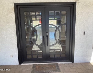 13612 W Windsor Boulevard - Photo Thumbnail 9