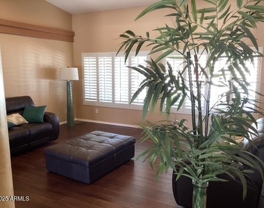 13612 W Windsor Boulevard - Photo Thumbnail 20