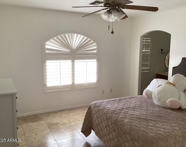13612 W Windsor Boulevard - Photo Thumbnail 40