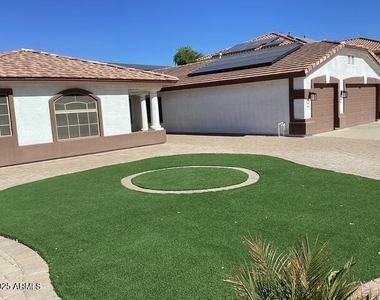 13612 W Windsor Boulevard - Photo Thumbnail 6