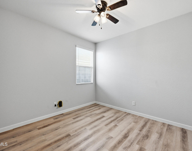 4240 W Coneflower Lane - Photo Thumbnail 23
