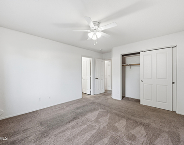 17137 W Port Royale Lane - Photo Thumbnail 16