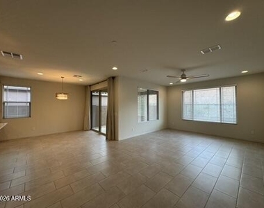31950 N 134th Drive - Photo Thumbnail 22