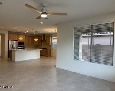 31950 N 134th Drive - Photo Thumbnail 13