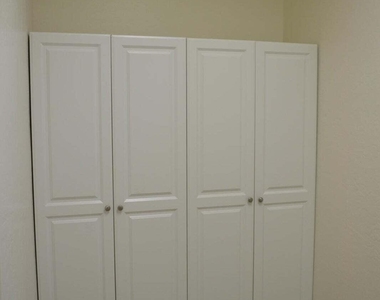 16432 S 16th Avenue - Photo Thumbnail 11
