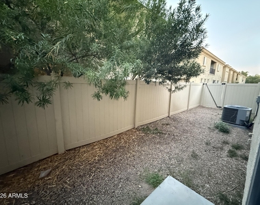 1367 S Country Club Drive - Photo Thumbnail 23