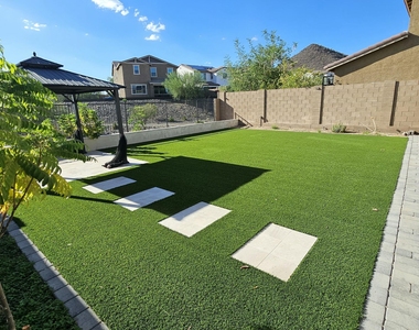 31882 N 124th Drive - Photo Thumbnail 13