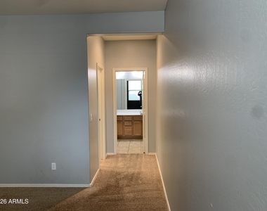 16366 W Moreland Street - Photo Thumbnail 23