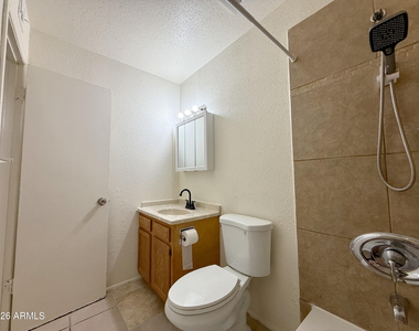 5039 N 39th Lane - Photo Thumbnail 20