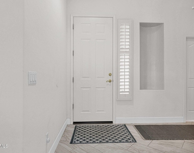 10304 E Penstamin Drive - Photo Thumbnail 9